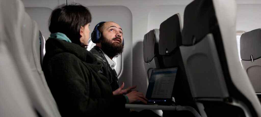 can you use bluetooth on a plane